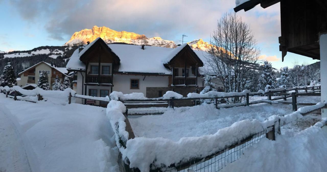 Aria D' Pre Appartement Badia  Buitenkant foto